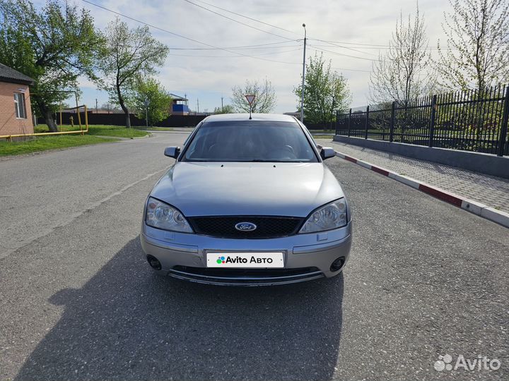 Ford Mondeo 2.0 МТ, 2005, битый, 360 000 км