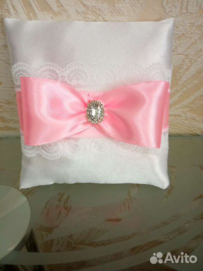 Подушечка для колец, подвязка невесты