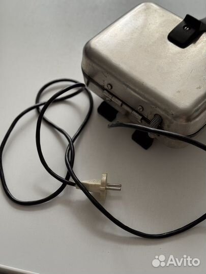 Вафельница