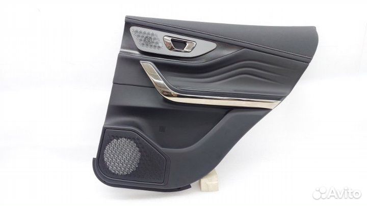 Б/У Обшивка двери Состояние отличное, оригинал