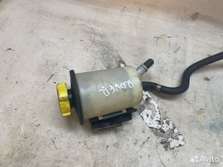 Бачок гидроусилителя Land Rover Range Rover Sport