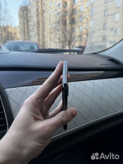 iPhone X, 64 ГБ