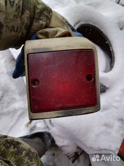 Фонарь задний микроавтобус мазда