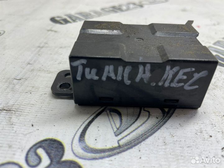 Реле печки Nissan Teana