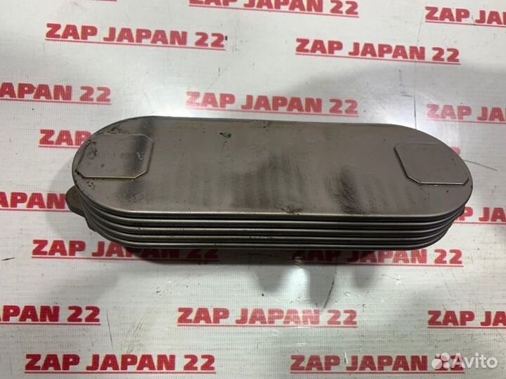 Радиатор масляный Mitsubishi Delica PE8W 4M40 1994