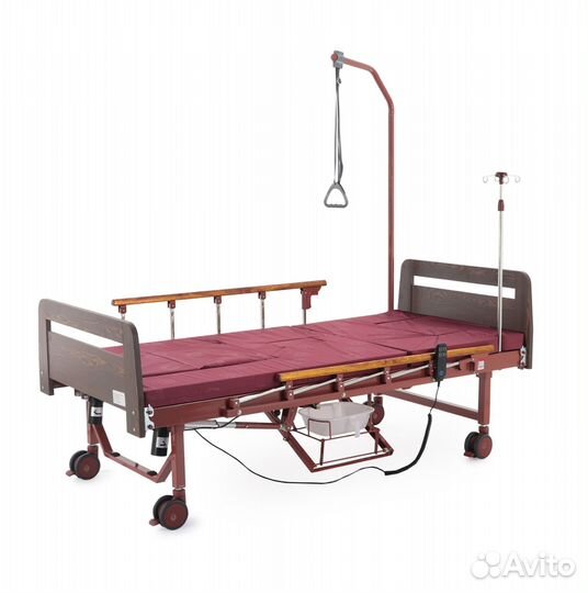 Медицинская кровать железная для лежачих больных