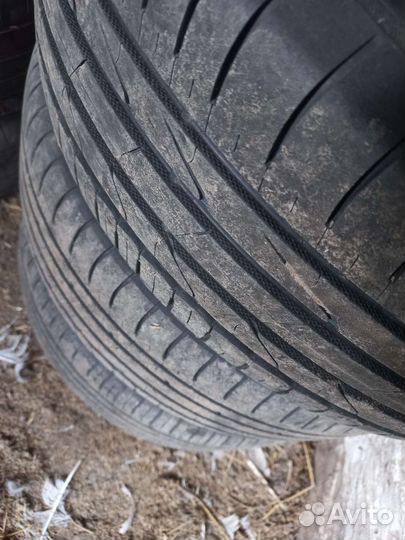 Nokian Tyres Hakka Blue 3 215/60 R16 99V