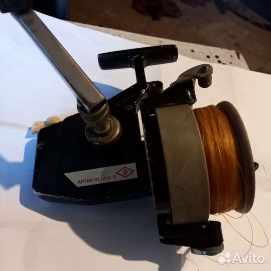 Катушка рыболовная 