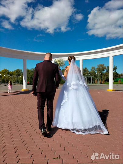 Свадебное платье