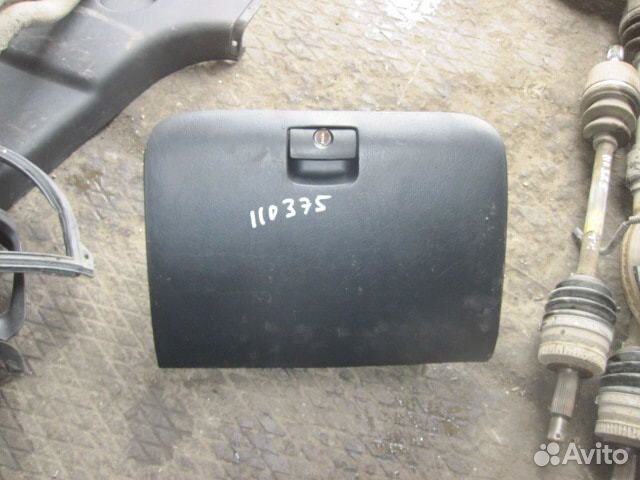 Бардачок, Hyundai (Хендэ) -tucson (04)