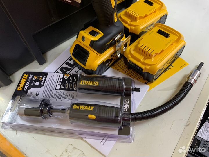 Бесщеточная дрель-шуруповерт dewalt DCD791P3A 18В