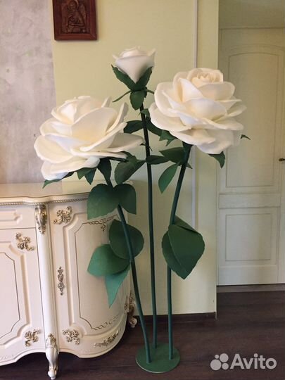 Ростовые розы из гипоаллергенного изолона