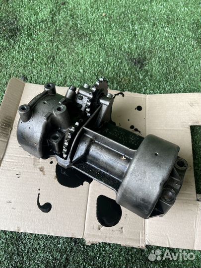 Маслянный насос 059115105