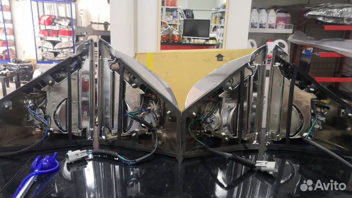 Указатель поворота Toyota Land Cruser 70 J7