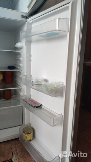 Холодильник Vestel, б/у