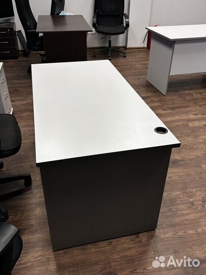Столы офисные бу