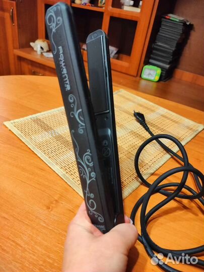 Выпрямитель для волос rowenta