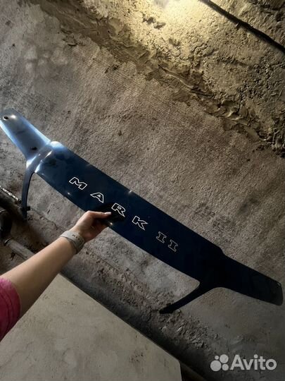 Дефлектор капота mark2