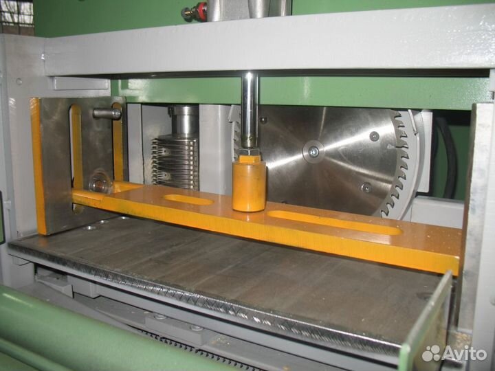 Станок кареточный шипорезный по дереву