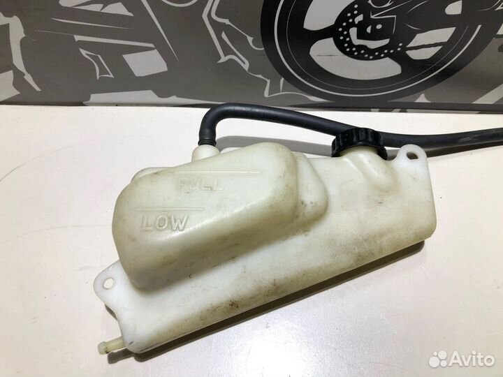 Расширительный бачок охлаждения Kawasaki ZZR 400-2