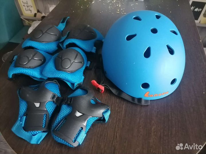 Защита для роликов и самокатов