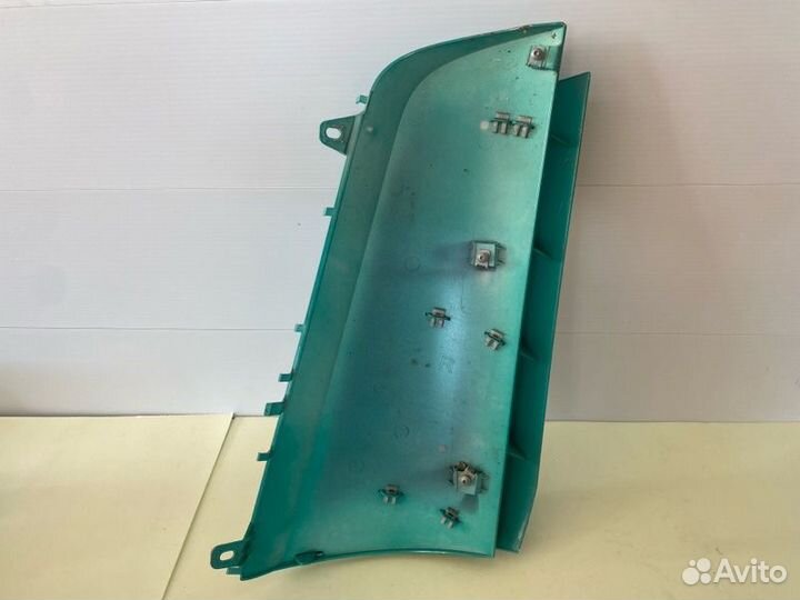 Угол кабины правый Mercedes Actros MP4 2021