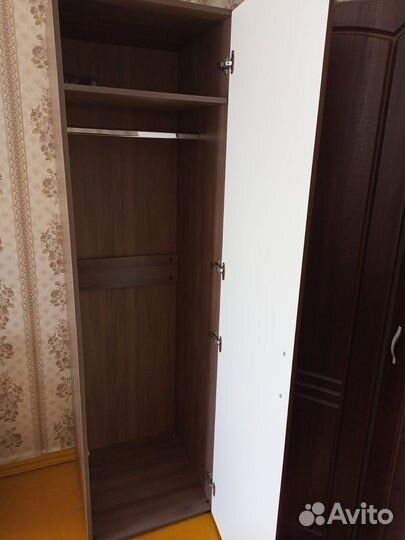 Угловой шкаф