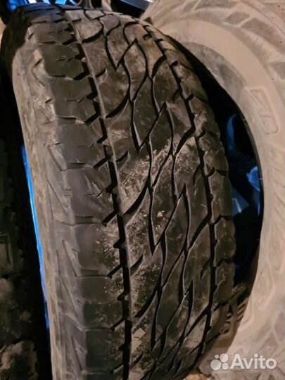 Bridgestone Dueler A/T 697 265/70 R16