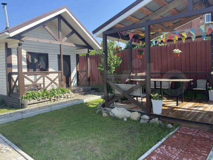 Дом 50 м² на участке 7 сот.