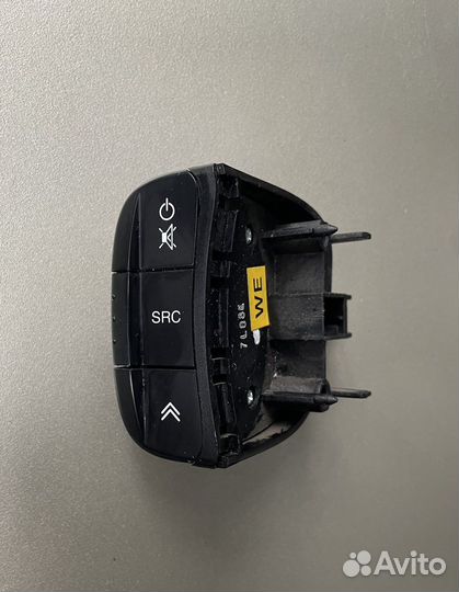 Кнопки на руль Chevrolet Lacetti седан F16D3