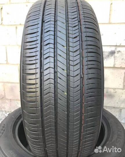 Kumho Solus TA51 215/55 R17 94V