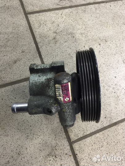 Гур на Рено Сандеро Степвей 2012г. Оригинал