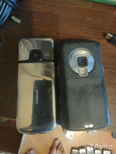 Лот телефонов 2