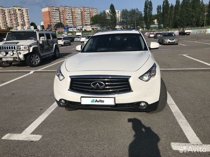 Infiniti QX70 3.7 AT, 2016, 120 000 км