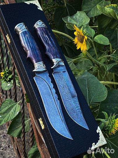 Нож из дамасской стали