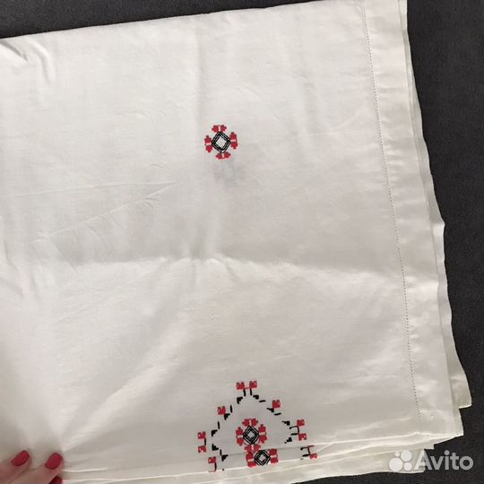 Скатерть салфетка ришелье лен с вышивкой