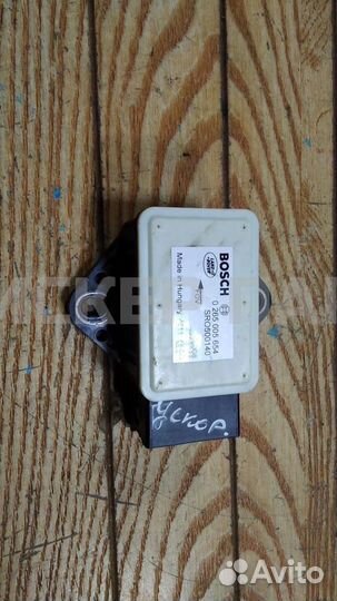 Датчик ускорения Ленд Ровер Дискавери 3