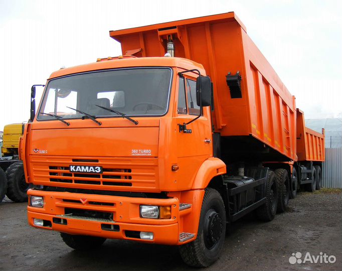 Водитель самосвала 30/15