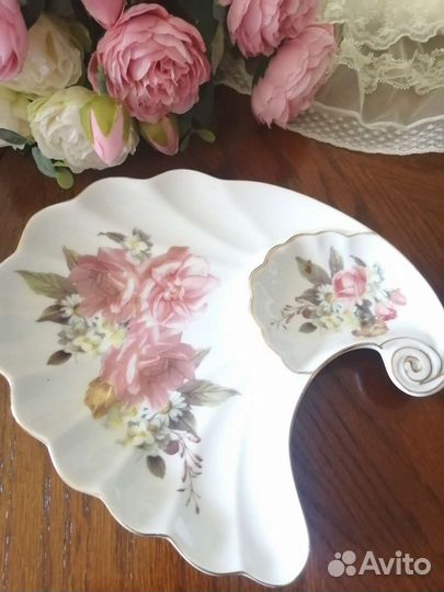 Блюдо фарфор Англия