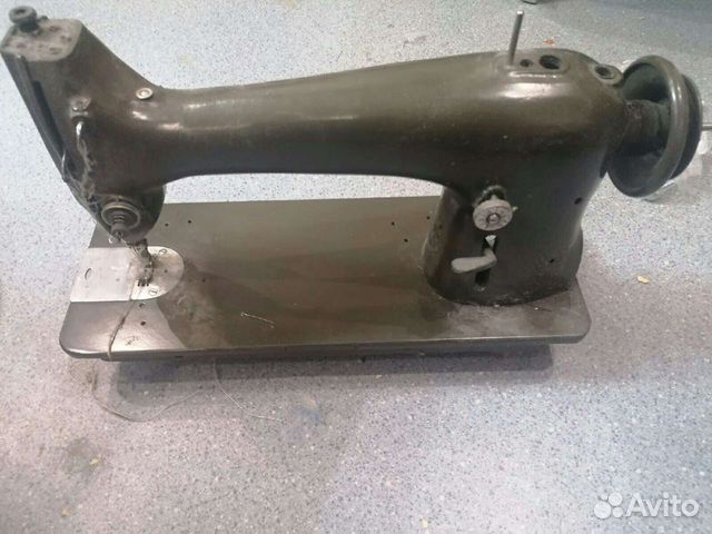 Швейная машина