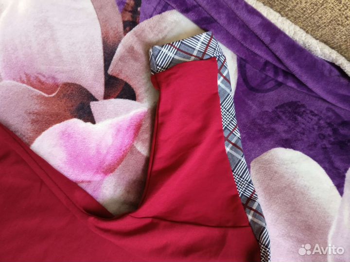 Костюм женский