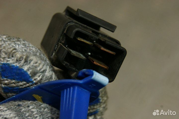 Реле Suzuki GSX400F