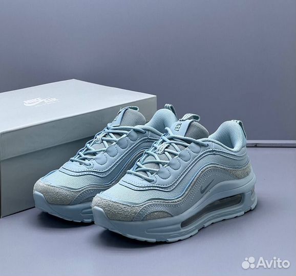 Nike Air Max: Небесно-голубой стиль для тебя