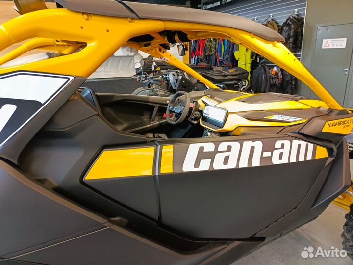 Мотовездеход 2024 BRP CAN-AM maverick R X RS