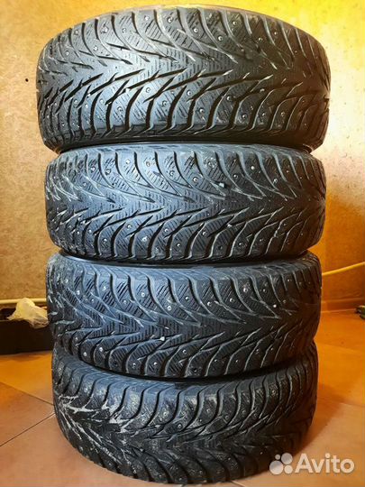 Yokohama IceGuard Stud IG65 225/60 R17