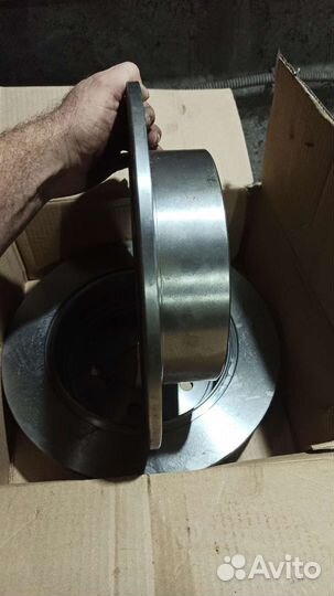 Задние тормозные диски Rav 4