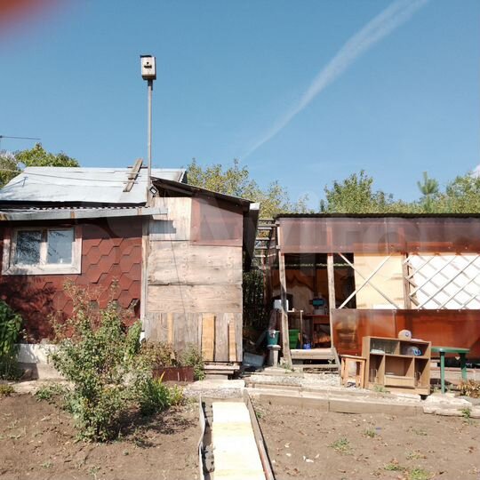 Дача 10 м² на участке 6 сот.