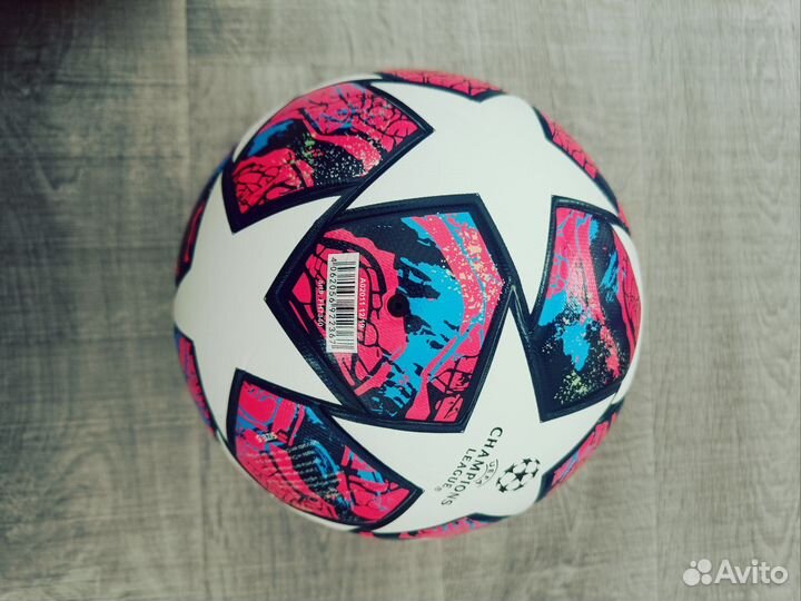 Футбольный мяч adidas лига чемпионов оригинал