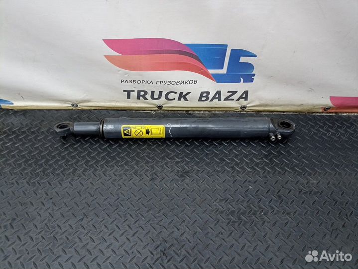 1938630 Цилиндр подъема кабины Scania 5-series