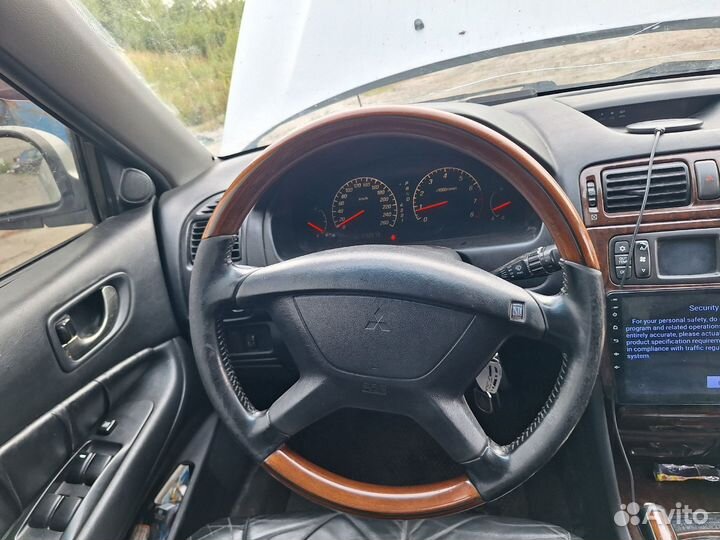 Приборная панель галант 8